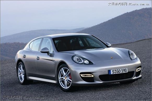 panamera4